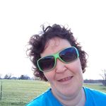 Vicki Kipper - @vicki.kipper.965 - Instagram