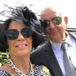 Vicki Knott - @vicki.knott717 - Instagram