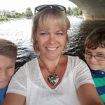 Vicki Lane - @vicki.lane.3956 - Instagram