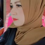 Vicky Loo - Facebook