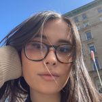 @vickitomalin - Instagram