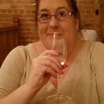 Vicki Markham - @vicki.markham.5 - Instagram