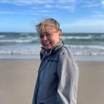 Vicki Mclean - @vickistylist - Instagram