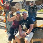 Vicki Gulnick-Newcomb - @vickilynn_25 - Instagram