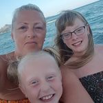 Vicki Page - @corradovix21 - Instagram