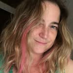 Vicki Renner - @vixploring - Instagram