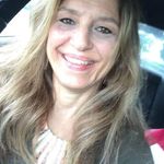 Vicki Resch - @reschvicki70 - Instagram