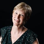 Vicki Ring - @vickifeatherly - Instagram