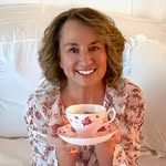 Vicki Roach - @teatreatsnsweets - Instagram