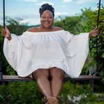 Vicki Saunders - @vsaunders64 - Instagram