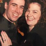 Vicki Snell Barton - @hockeymomma31 - Instagram