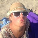 Vicki Tapp - @vicki_tapp - Instagram