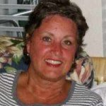 Vickie Covington - @the_momester - Instagram