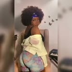 Victoria Michael - @vickismilez_ - Instagram