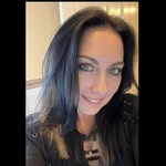 Vickie Newell - @littlemissmojo22 - Instagram
