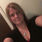 Vickie Nolan-Shipley - @vdawg0412 - Instagram
