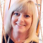 Vickie Vaillancourt - @vickievaillancourt - Instagram