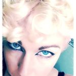 Vicki Workman - @vickitoria13 - Instagram
