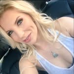 Vicki Akins - @vic_kiakins - Instagram