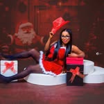 Vicky Tosin Akins - @vicquiakins - Instagram
