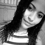 Vicky Araujo - @andreynavitoria52 - Instagram