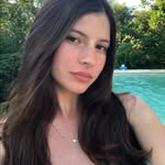 Vicky - @vicky_.arguello - Instagram