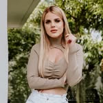 Vicky Avilés - Marketing Digital - @vicaviles4 - Instagram