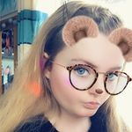 Vicky - @vicky_bartlett21 - Instagram