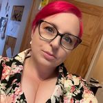 Vicky Bennett - @vickymadwife - Instagram