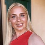 Vicky - @vickybennett23 - Instagram