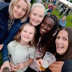 Vicky Booth - @reads82 - Instagram