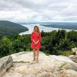 Vicki Brent - @vicki.brent.39 - Instagram