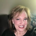 Vicky Warren- Burnette - @saszy.z - Instagram