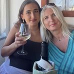 Vicky Deighton-King - Facebook