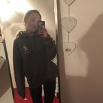 Vicky - @vicky_in_disney - Instagram