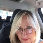 Vicky Engelard - @vickyengelard - Instagram