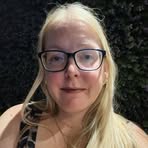 Vicky Fox - Facebook