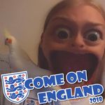 Vicky Hogg - @vickyh90 - Instagram