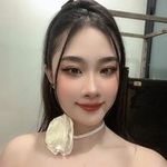 Phạm Hương - @holley___vicky - Instagram