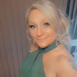 Vicky - @vickyholloway1973 - Instagram