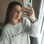 Vicky "Holly" Dipp - @hollydipp - Instagram