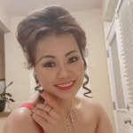 Vicky Hong - @vickyhong.canada - Instagram