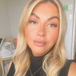 Vicky Horton - @vj_b1990 - Instagram