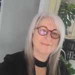 Vicky Houle - @vickyhoule70 - Instagram