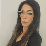 Vicky Hoyt Tzausho - @vicky_t1212 - Instagram