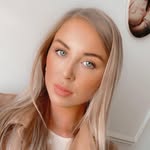 Vicky - @_vickyjames - Instagram