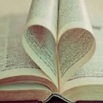 Vicky Johnson - @vicks_books - Instagram