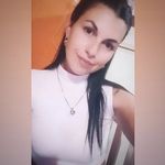 Vicki Junco - @vicki.junco - Instagram