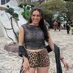 @vickykaplan - Instagram