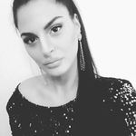 vicky karra - @vickykarra__ - Instagram